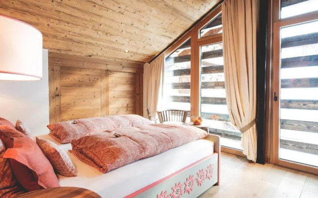Lech Lodge - 3 Chalets und eine "Gute Fee"