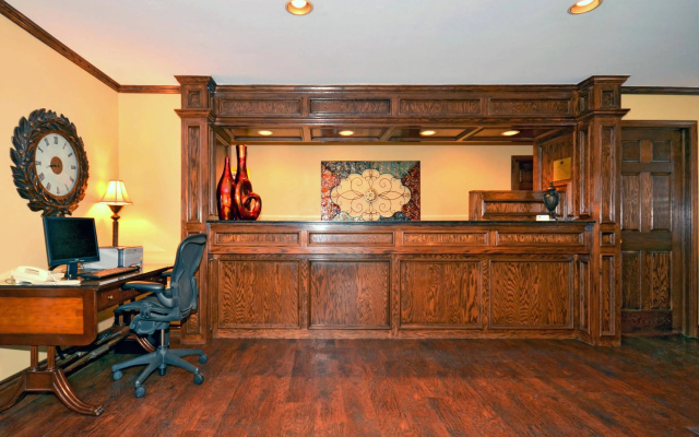 Inn of McAlester
