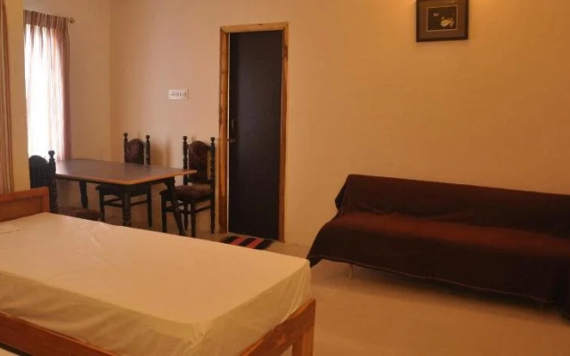Vekaay's Residency Hotel