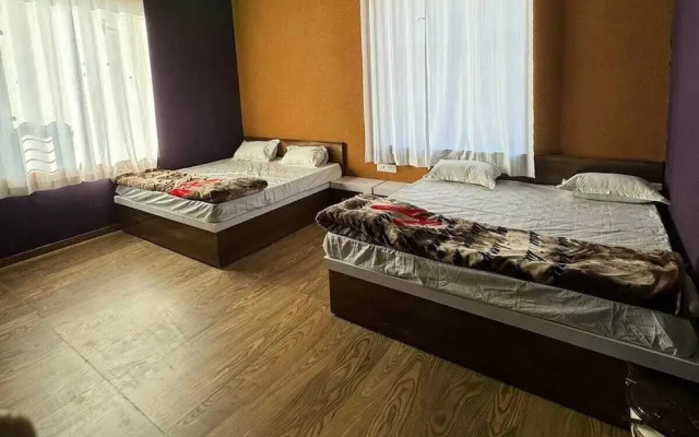 Hotel Raghukul