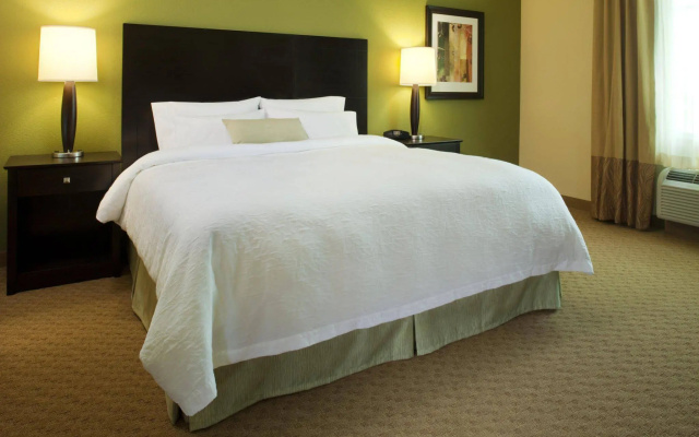 Hampton Inn & Suites York South