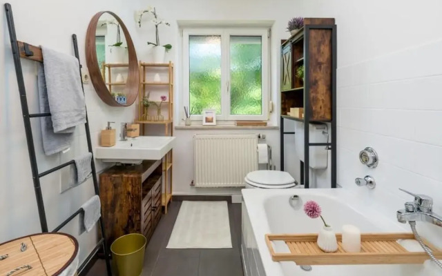 OG1 R City Wohnung Balkon nähe Salzburg