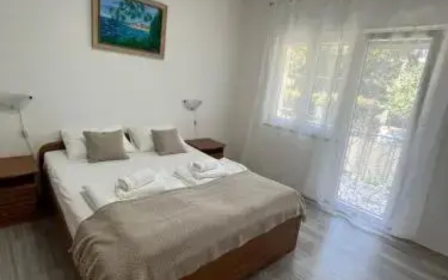 Apartments Iskra