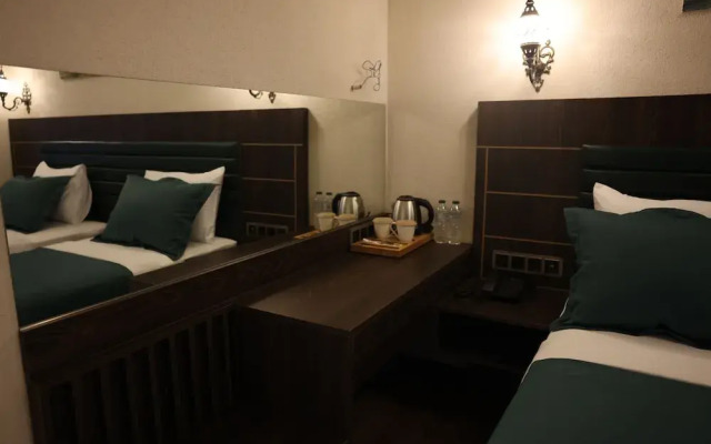 Ottoman Şükrü Efendi̇ Hotel