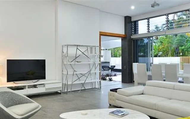 #2 Andrews – Port Douglas
