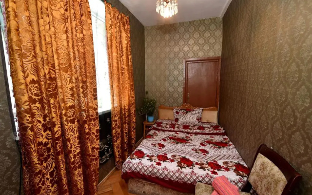 Liana Apartment on Chavchavadze