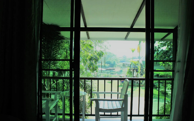 Nan Rim Nam Resort