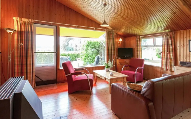 Peaceful Holiday Home near Center in Burgh Haamstede