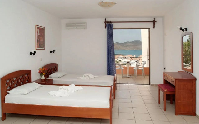 Ekavi Apartments
