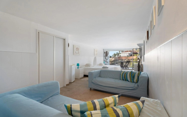 VILLA BAHIA DE MICHEL, Piscina climatizable, Free Wifi, BBQ