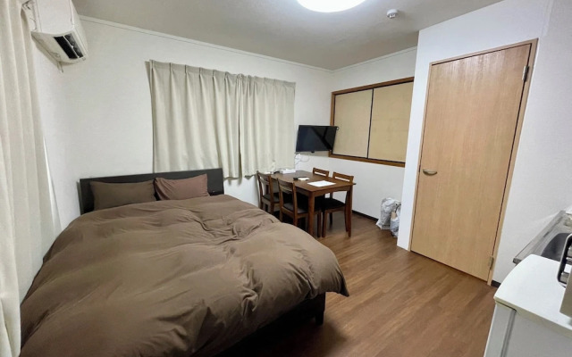 Happy Osaka House