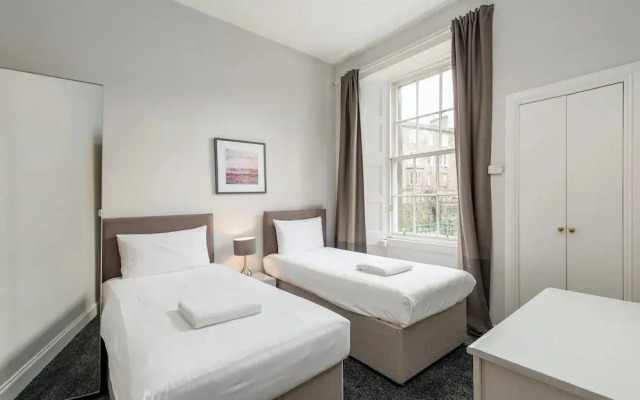 Destination Edinburgh Apartments- Southside Apartments