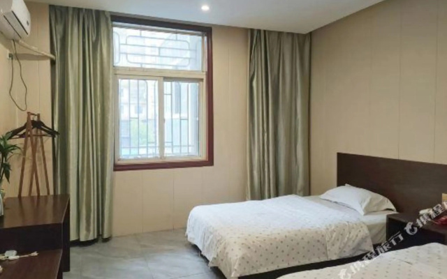 Xinchen Holiday Hostel