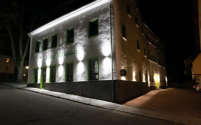 Hotel Miriquidi