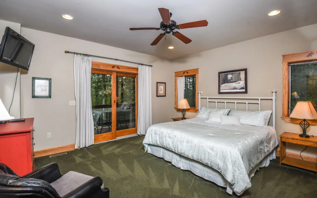 Petoria Lodge