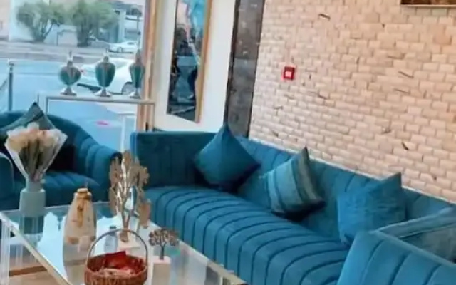 Taj Al Eiman Hotel
