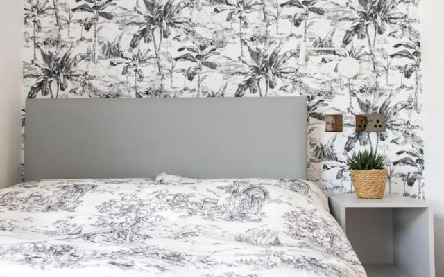 Burren London Hotel