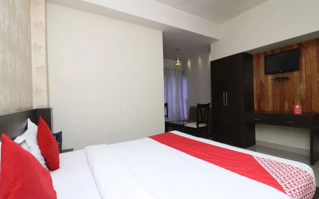 OYO 6903 Hotel Shelter