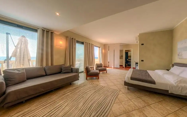 Hotel De La Plage
