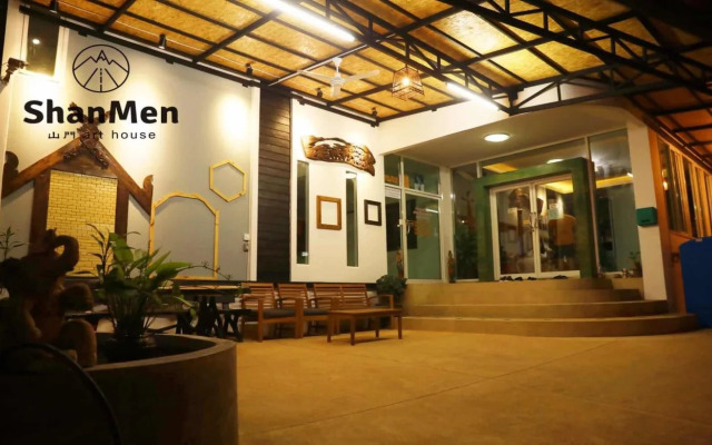 RQ Phuket Patong Beach by Collection O