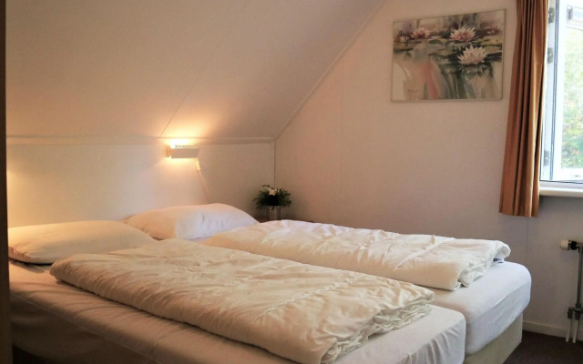 Holiday Home Buitenplaats Berg With 5 Rooms