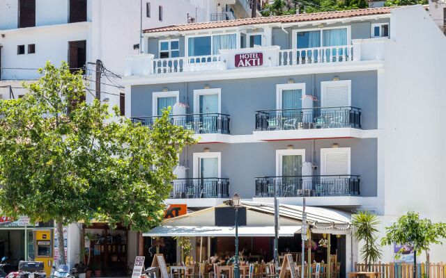Hotel Akti вид на фасад
