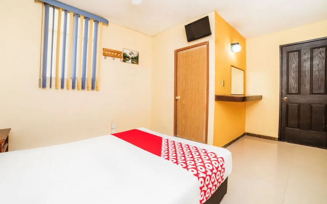 OYO Hotel Bugambilia, San Luis Potosí