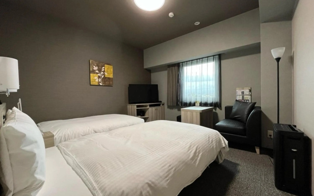 Hotel Route Inn Tokushima Airport -Matsushige Smartinter-