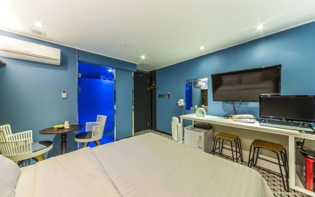 Sinchon Momo
