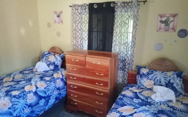 DeJee Lodging