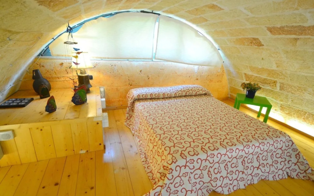Scenic Holiday Home in Tricase Amidst Olive Trees