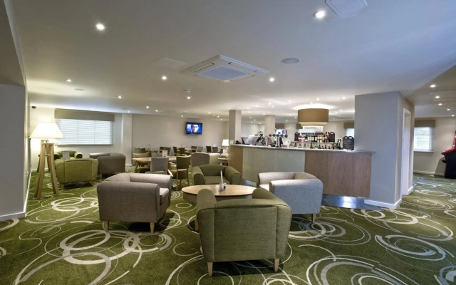 Mercure Newbury West Grange Hotel