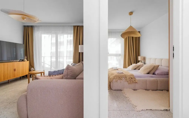 Letnicka Offline by Grand Apartments
