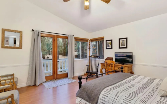 Evergreen Escape-1322 by Big Bear Vacations