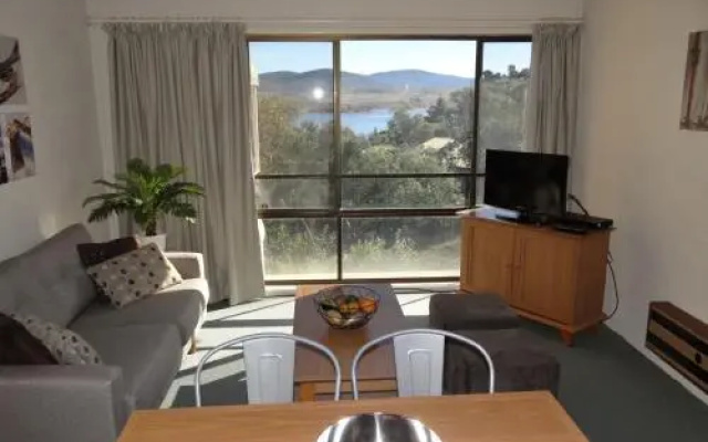 Kirwan Apartments 9
