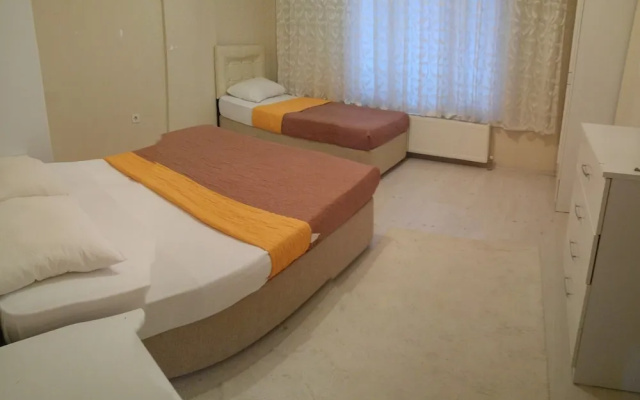 H&M Apart Otel