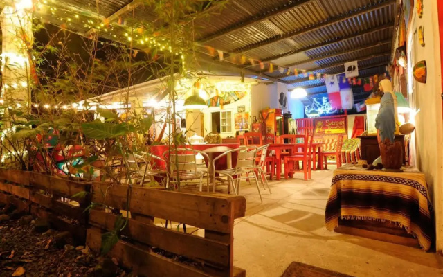 Hostal La Casa de Juan - Hostel