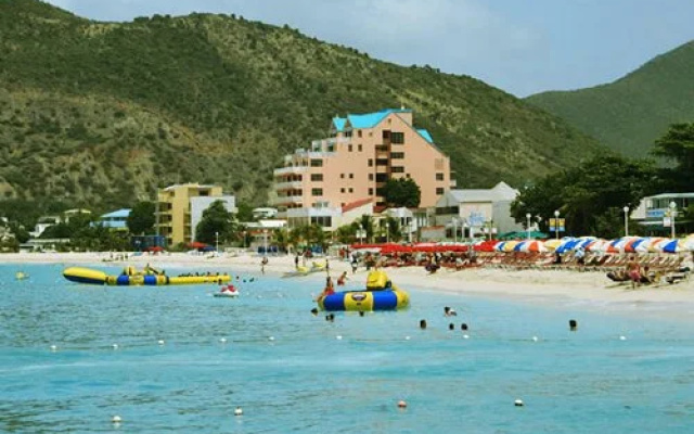 Sea Palace