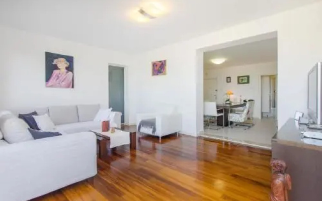 Consuela Apartment