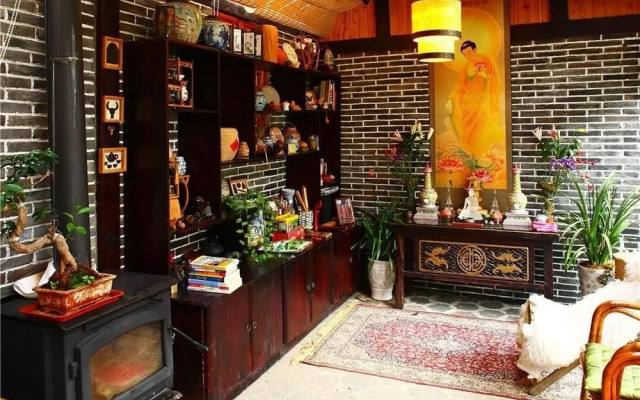 丽江束河凤凰阁客栈