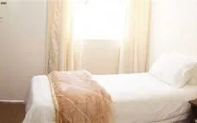 Rhodes Nyanga Hotel