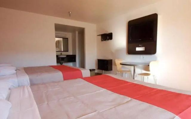 Howard Johnson Inn Victorville