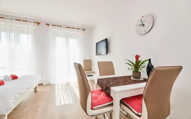 Studio apartman Lena