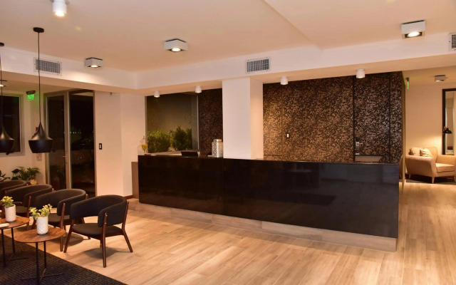 Nuevo Centro Apart Hotel & Suites