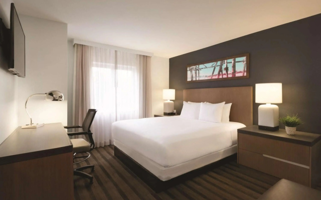 HYATT house Miami Airport