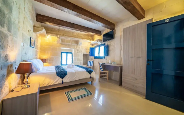 Ta' Pinu B&B