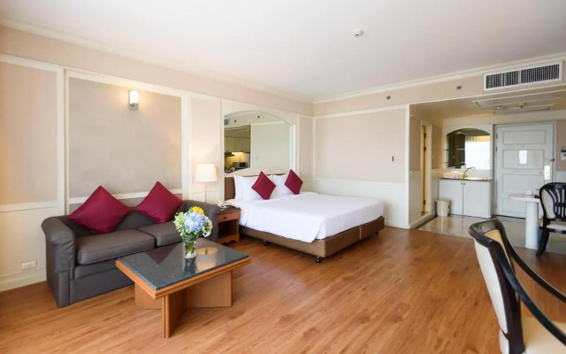 Centre Point Plus Hotel Pratunam