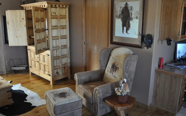Trail Boss Cabin