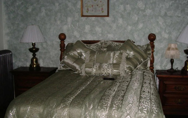 Northside School B&B