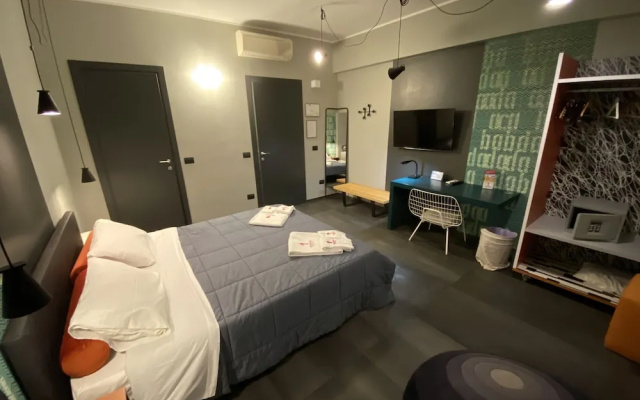 Tiburtina Suites